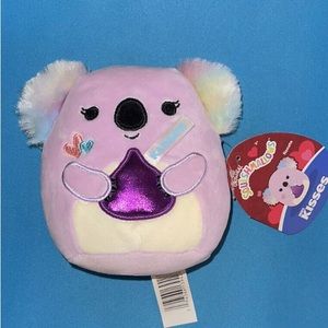 Renate the koala with kisses